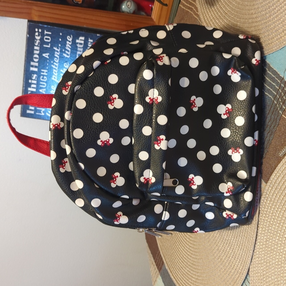 Authentic Disney park s. Minnie mouse backpack